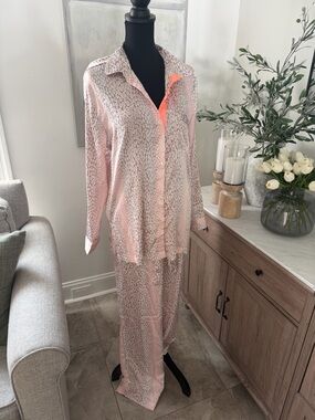 NWT Victoria’s Secret Pink Animal-Print Satin Pajama Set